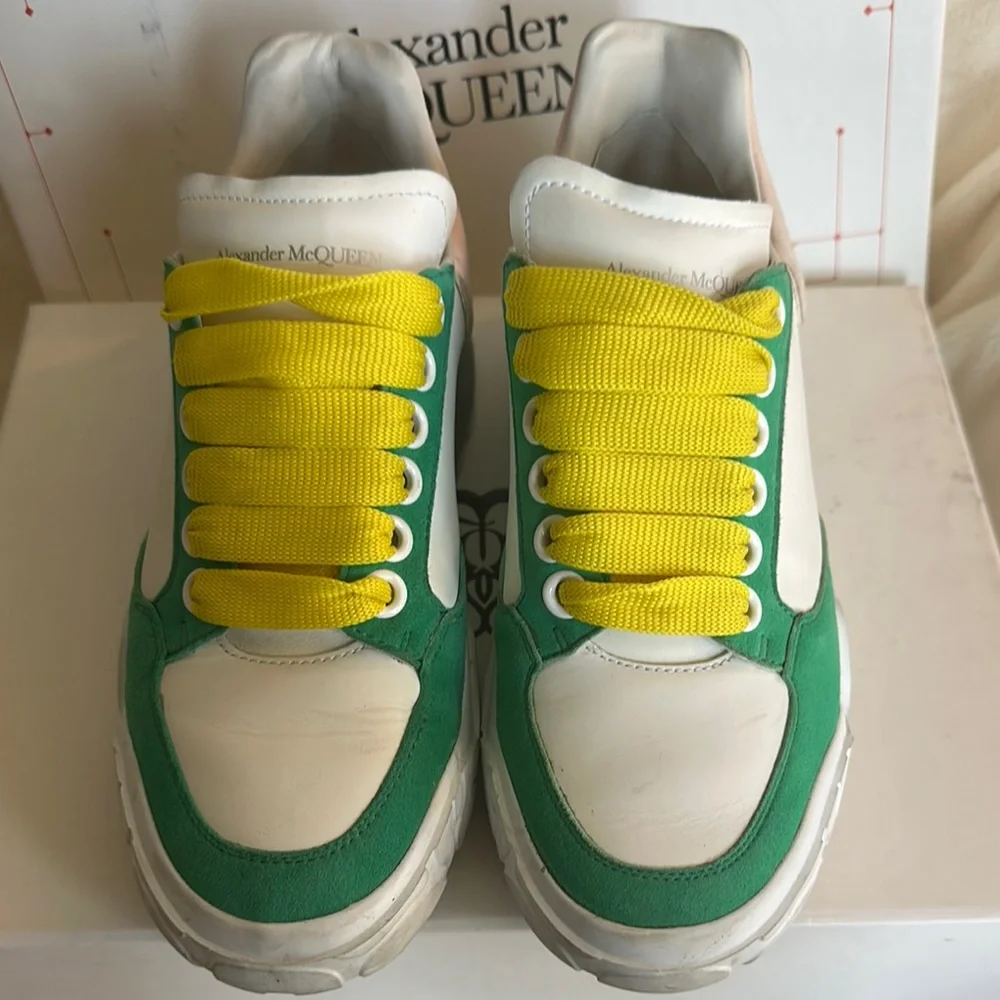 Alexander McQueen Green and Cream Sneakers with Yellow Laces - Picture 4 of 5
